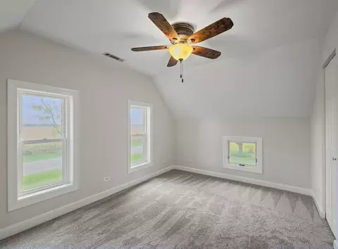 Bedroom - 3577 E 5000n Rd N, Bourbonnais, IL 60914 photo 3 of 4