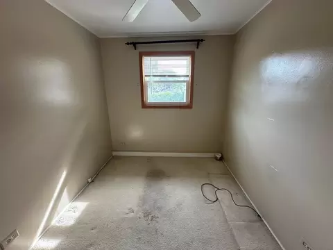 Bedroom - 2402 Rohlwing Rd, Rolling Meadows, IL 60008 photo 3 of 3