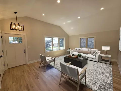 Living - 6529 28th Pl, Berwyn, IL 60402 photo 1 of 4