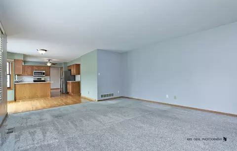 Living - 4713 Crystal Trl, Mchenry, IL 60050 photo 6 of 6