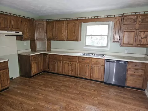 Kitchen - 926 E Webster St, Benton, IL 62812 photo 1 of 1
