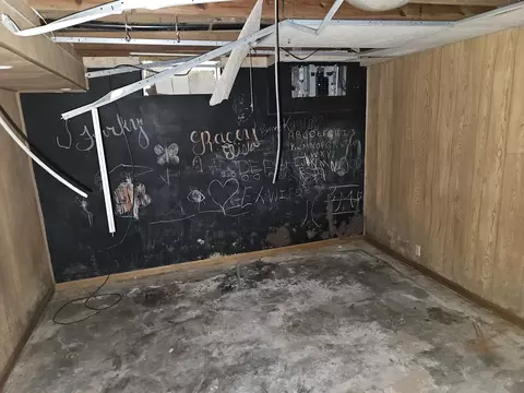 Other - 926 E Webster St, Benton, IL 62812 photo 9 of 14
