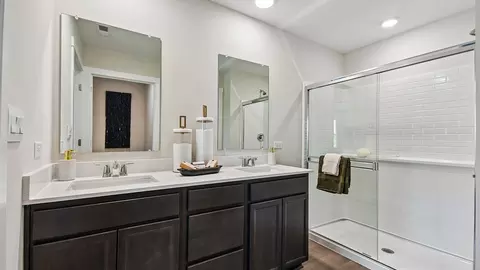 Bath - 13630 S Carmel Blvd, Plainfield, IL 60544 photo 7 of 8