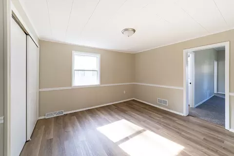 Bedroom - 18 E Dearborn St, Plano, IL 60545 photo 1 of 5