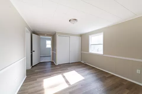 Bedroom - 18 E Dearborn St, Plano, IL 60545 photo 2 of 5