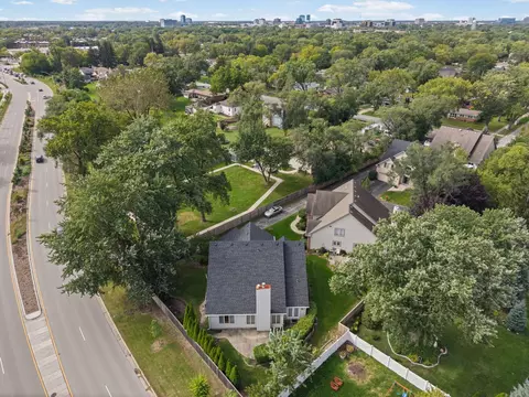 View/Area - 3780 Wilke Rd, Rolling Meadows, IL 60008 photo 1 of 5
