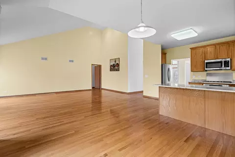 Living - 3780 Wilke Rd, Rolling Meadows, IL 60008 photo 4 of 10