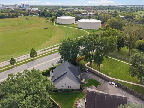 View/Area - 3780 Wilke Rd, Rolling Meadows, IL 60008 photo 3 of 5