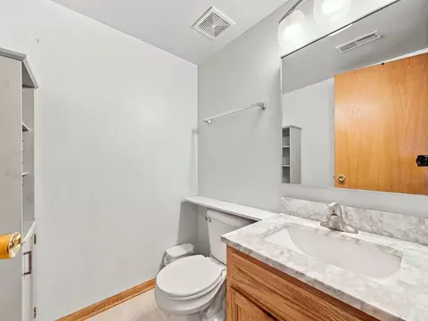 Bath - 1301 Idabright Dr, Plainfield, IL 60586 photo 1 of 2