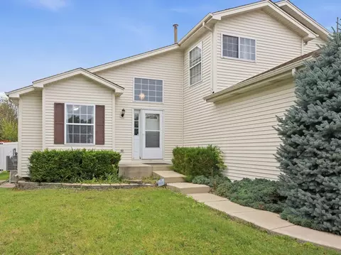 Exterior - 1301 Idabright Dr, Plainfield, IL 60586 photo 2 of 3