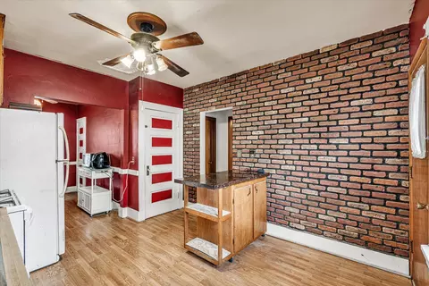 Kitchen - 5133 7th Ave, Moline, IL 61265 photo 2 of 5