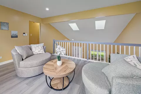 Living - 820 N Dexter Ln, Hoffman Estates, IL 60169 photo 2 of 2