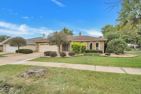 7530 Hemlock Dr, Orland Park, IL 60462