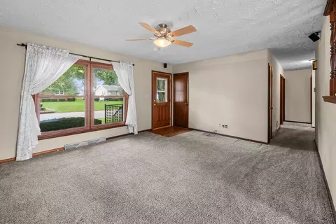 Living - 201 Marlane Dr, Alpha, IL 61413 photo 1 of 6