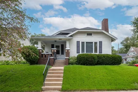 660 E Colorado St, Davenport, IA 52803