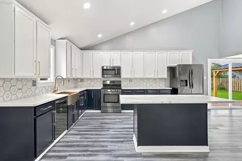 Kitchen - 5212 Aladdin Ct, Plainfield, IL 60586 photo 1 of 5