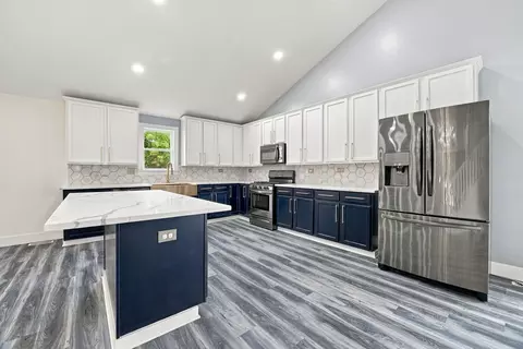 Kitchen - 5212 Aladdin Ct, Plainfield, IL 60586 photo 2 of 5