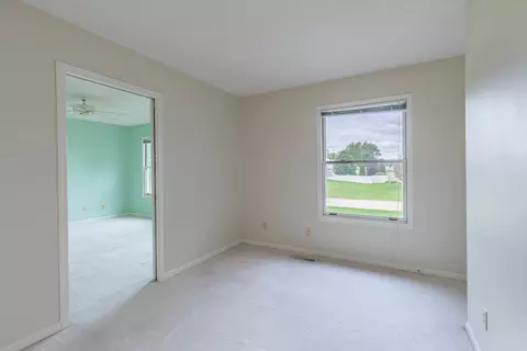 Bedroom - 3477 Sunset Dr, Spring Valley, IL 61362 photo 2 of 4