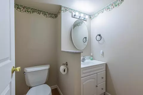 Bath - 3477 Sunset Dr, Spring Valley, IL 61362 photo 5 of 5