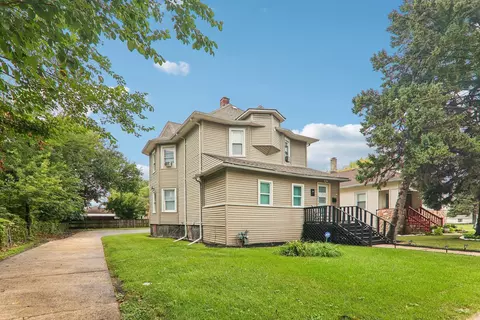 1404 S 8th Ave, Maywood, IL 60153