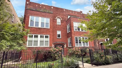 2617 W Leland Ave #2, Chicago, IL 60625