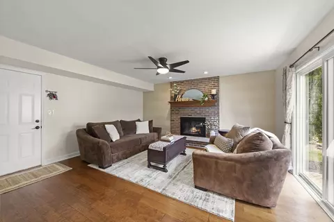Other - 1608 Lois Ann Ln, Naperville, IL 60563 photo 3 of 10