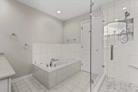 154 Willow Ave, Deerfield, IL 60015 photo 16