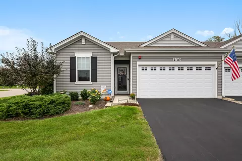 230 Sussex Ct, North Aurora, IL 60542