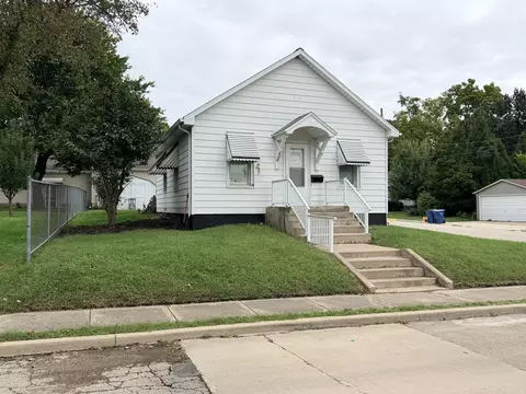 403 E 9th St, Peru, IL 61354 photo 8