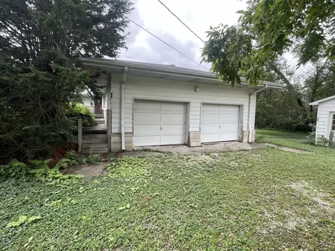 202 S Cider St, Sadorus, IL 61872