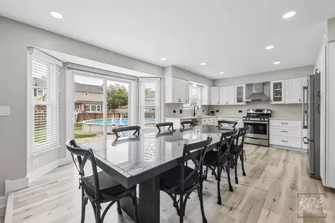 Kitchen - 24844 Ambrose Rd, Plainfield, IL 60585 photo 4 of 5