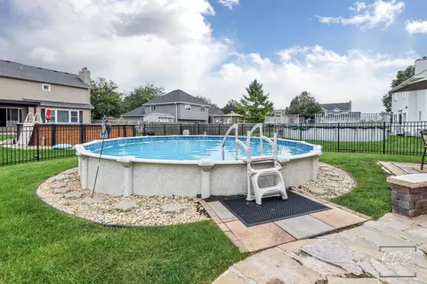 Exterior - 24844 Ambrose Rd, Plainfield, IL 60585 photo 8 of 12