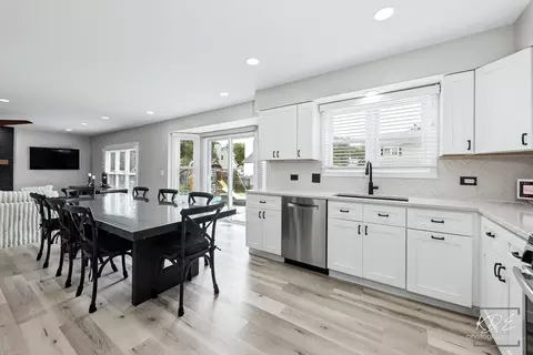 Kitchen - 24844 Ambrose Rd, Plainfield, IL 60585 photo 2 of 5