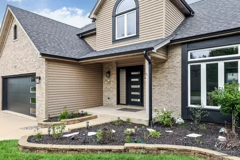Exterior - 24844 Ambrose Rd, Plainfield, IL 60585 photo 2 of 12