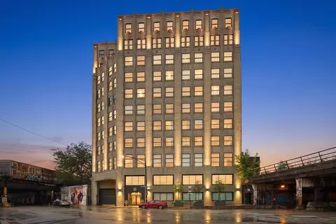 1550 S Blue Island Ave #918, Chicago, IL 60608