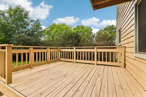 Exterior - 4399 Bluebird Ct, Gurnee, IL 60031 photo 4 of 6