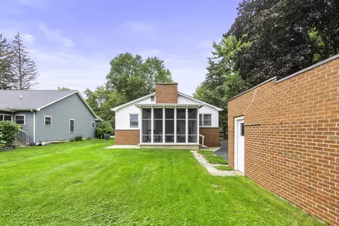 Exterior - 206 E Church St, Plano, IL 60545 photo 8 of 8