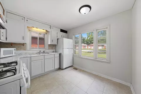 Kitchen - 14840 Langley Ave, Dolton, IL 60419 photo 1 of 2