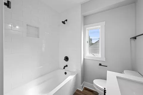 Bath - 2384 28th St, Moline, IL 61265 photo 3 of 5
