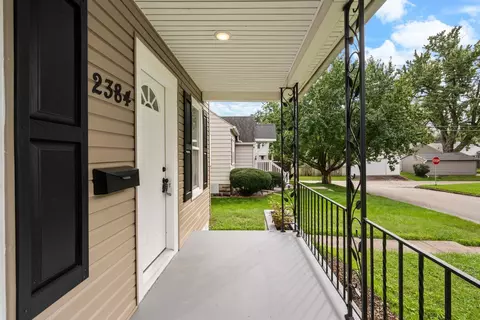 Exterior - 2384 28th St, Moline, IL 61265 photo 7 of 7