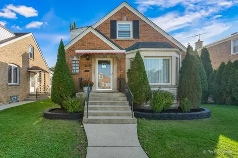 6959 W Summerdale Ave, Chicago, IL 60656