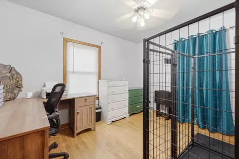 Bedroom - 402 SW 7th Ave, Aledo, IL 61231 photo 1 of 4