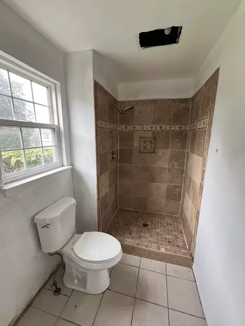 320 Buckingham Cir #B, Elgin, IL 60120 photo 4