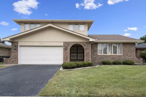 1922 E 173rd Pl, South Holland, IL 60473