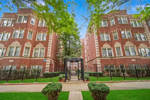 6135 N Hoyne Ave #3, Chicago, IL 60659