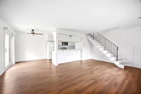 Living - 1590 Cornell Cir #1, Hoffman Estates, IL 60169 photo 3 of 6