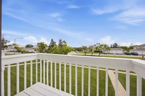 Exterior - 1590 Cornell Cir #1, Hoffman Estates, IL 60169 photo 1 of 3