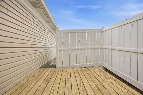 Exterior - 1590 Cornell Cir #1, Hoffman Estates, IL 60169 photo 3 of 3