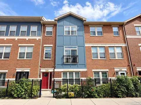 3239 S Stewart Ave, Chicago, IL 60616