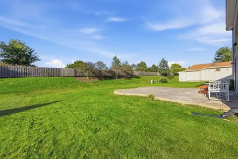 Exterior - 3607 Hoffman St, Plano, IL 60545 photo 4 of 5